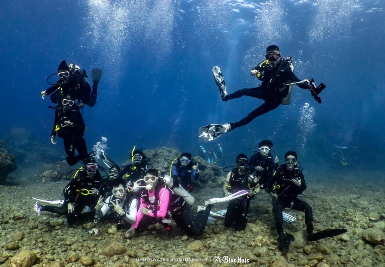 Bed and Breakfast 藍洞潛水blue Hole Dive Center Heng-ch'un Esterno foto