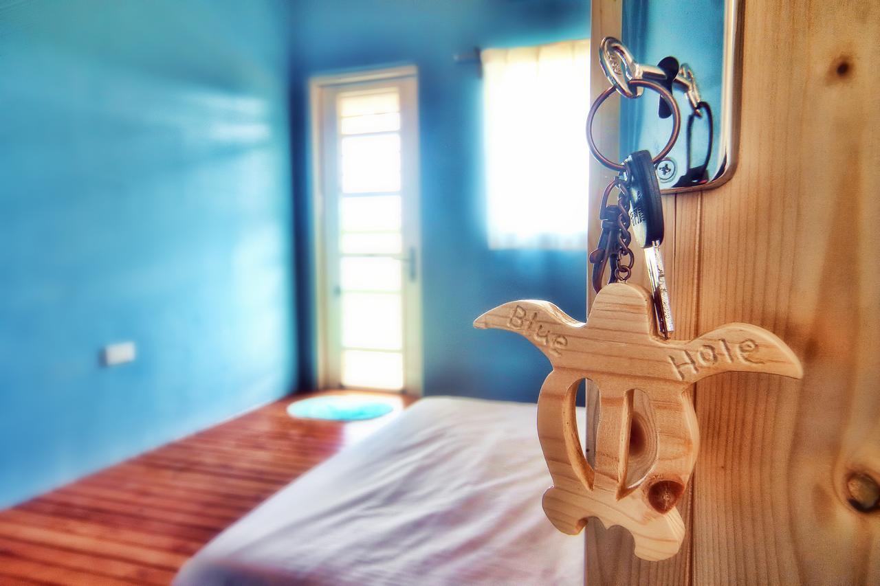 Bed and Breakfast 藍洞潛水blue Hole Dive Center Heng-ch'un Esterno foto